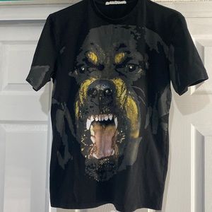 Givenchy T-shirt